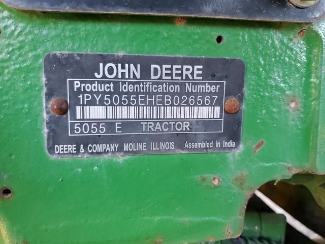 2015 John Deere H240 Mfwd Tractor
