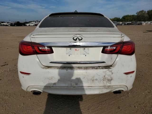 2015 Infiniti Q70 3.7