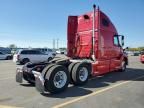 2014 Volvo VNL Semi Truck