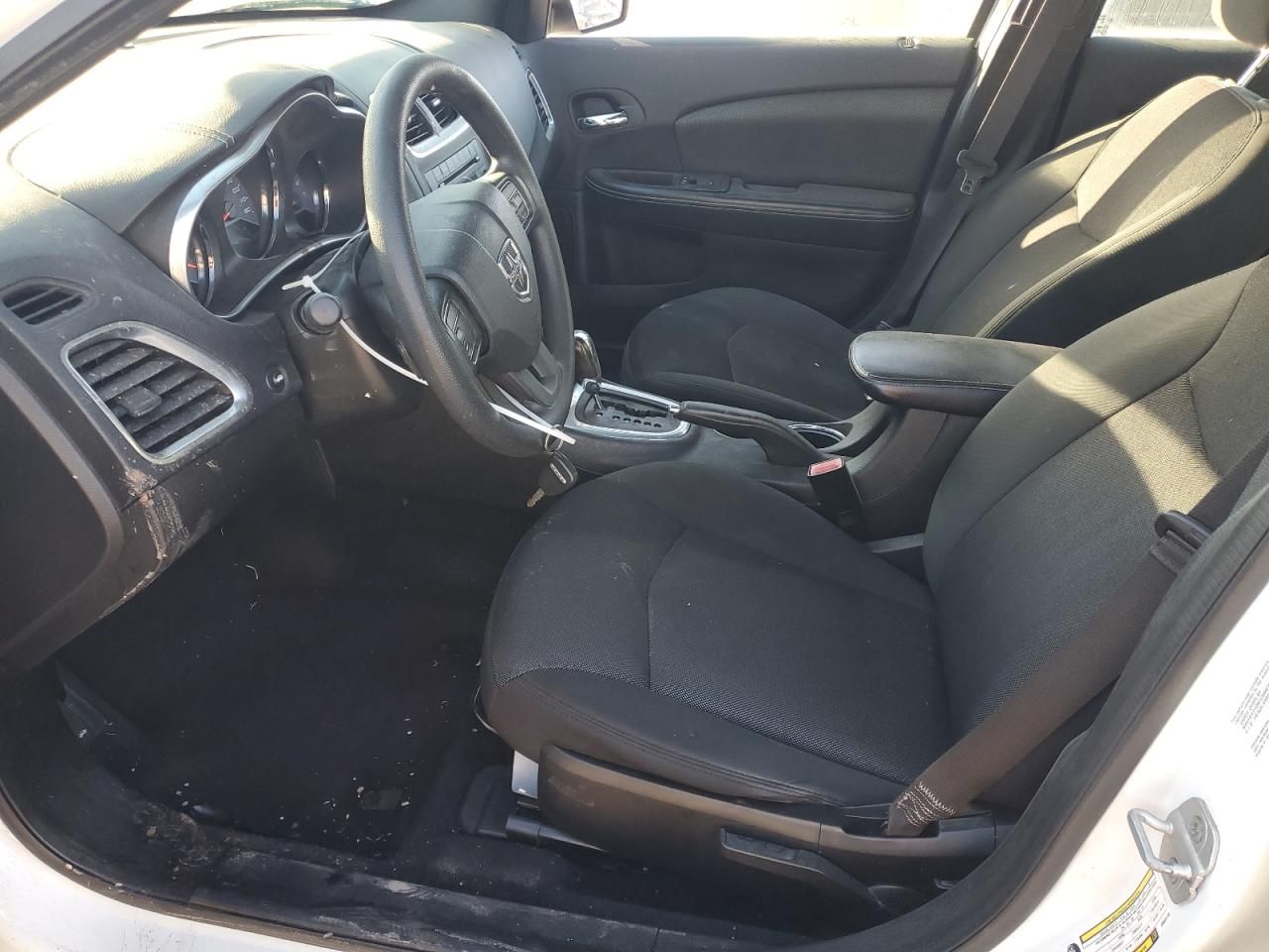 2013 Dodge Avenger se