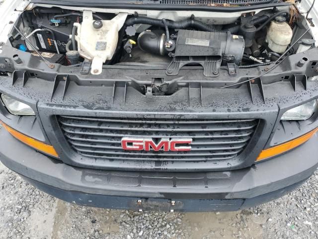 2014 GMC Savana G1500
