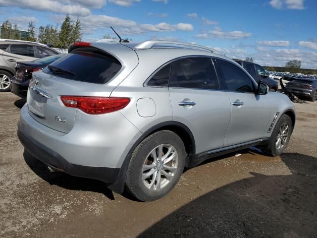 2011 Infiniti FX35