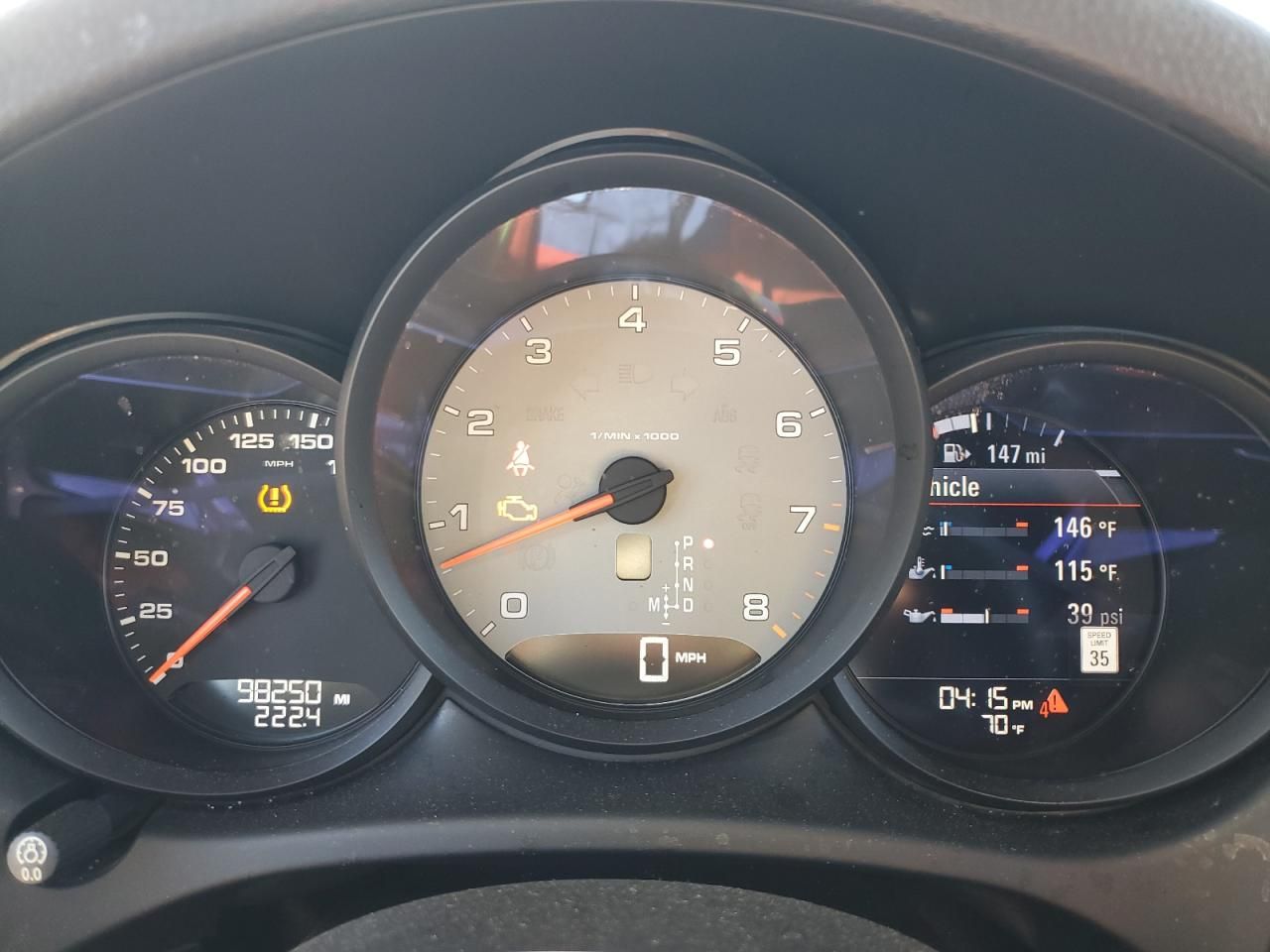 2016 Porsche Macan s