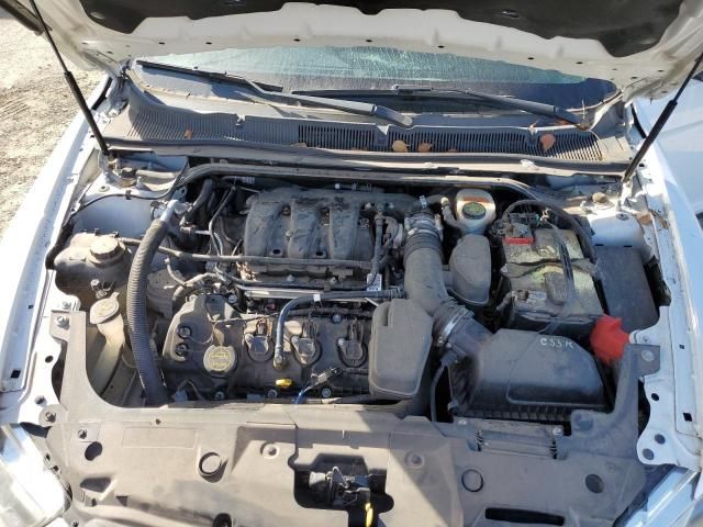 2015 Ford Taurus SE