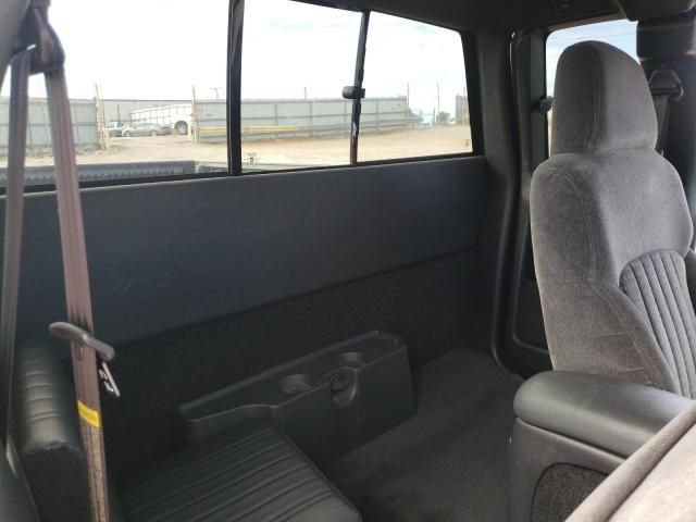 2001 Chevrolet S Truck S10