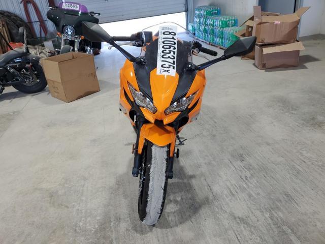 2025 Kawasaki EX650 P
