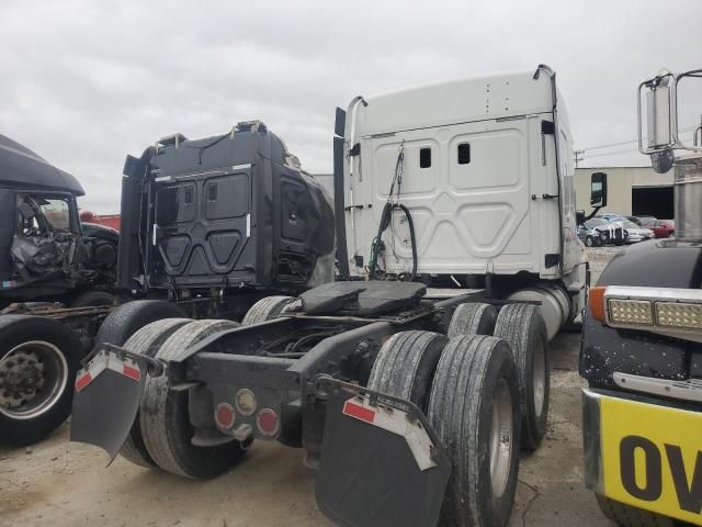 2016 Freightliner Cascadia 125