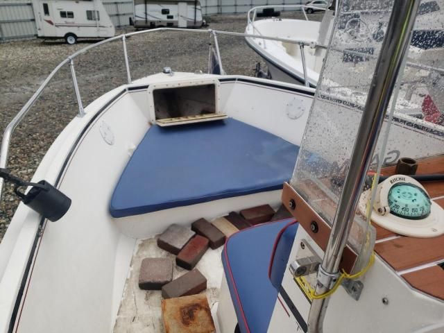 2010 Bluewater Yachts Boat