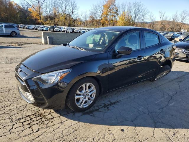 2017 Toyota Yaris ia