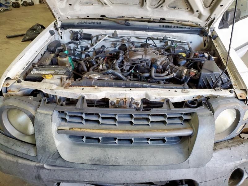 2002 Nissan Xterra XE