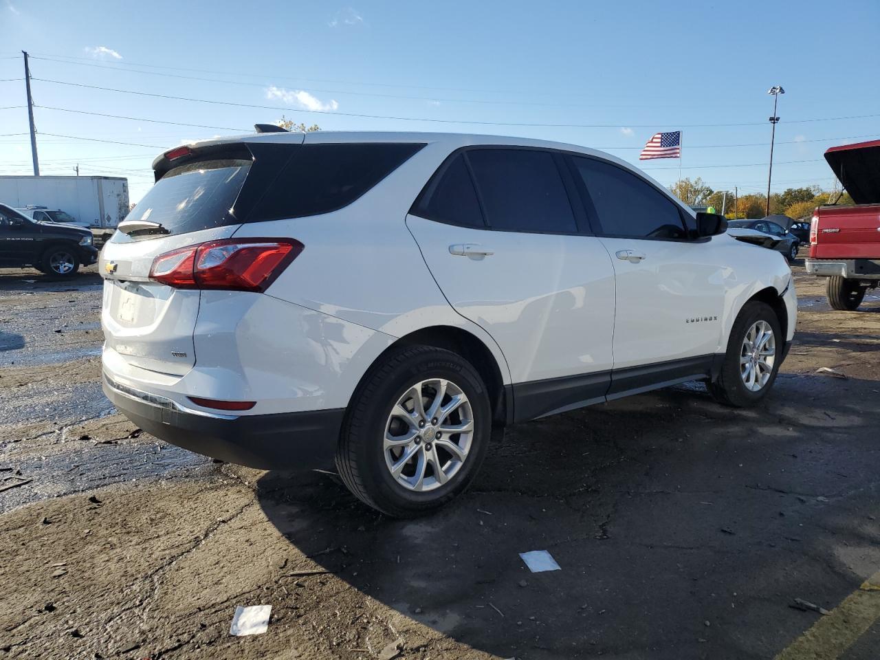2018 Chevrolet Equinox ls