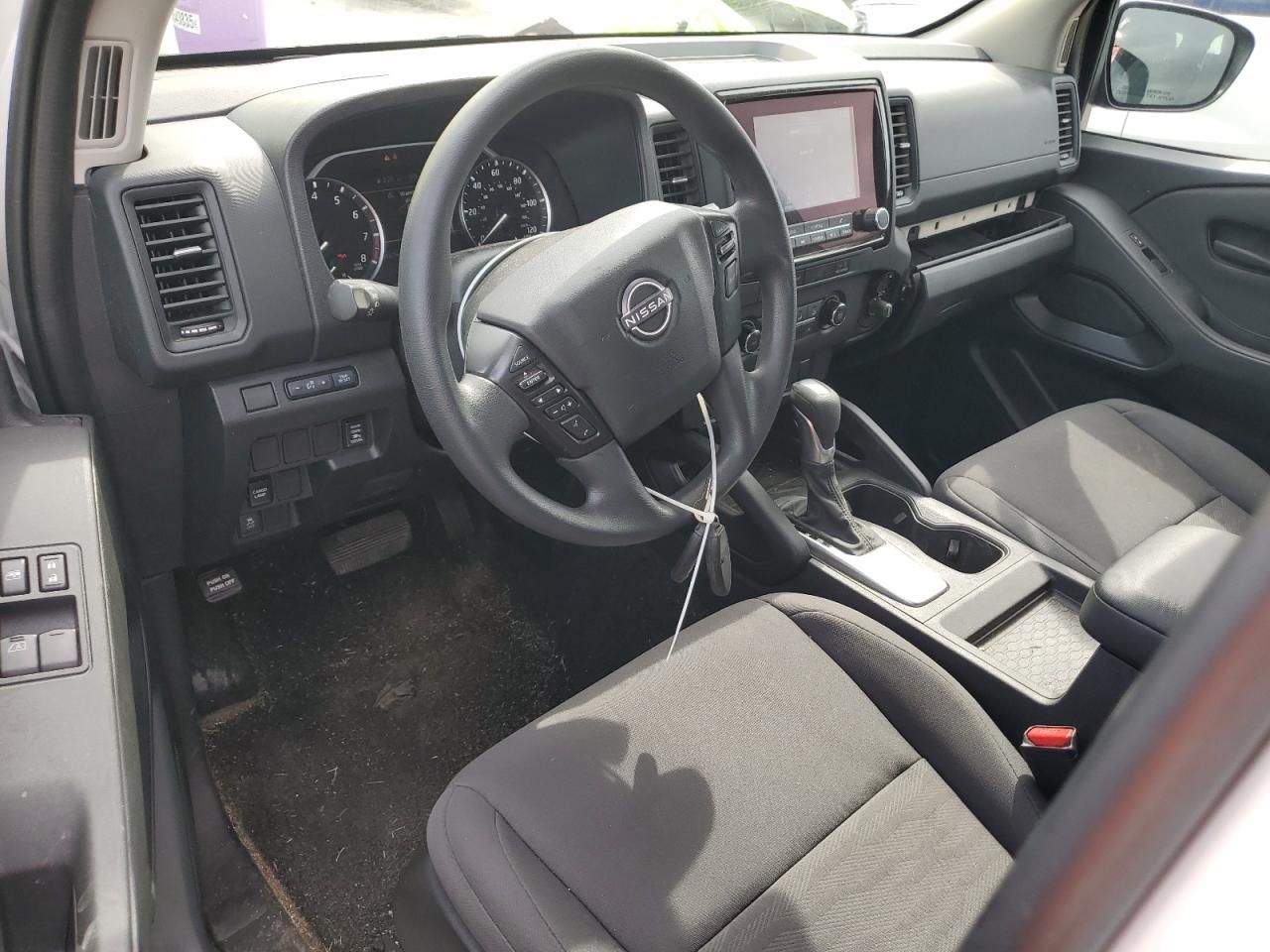 2024 Nissan Frontier s