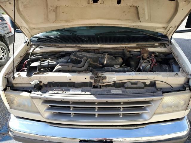 1997 Ford Econoline E450 Super Duty Cutaway Van RV