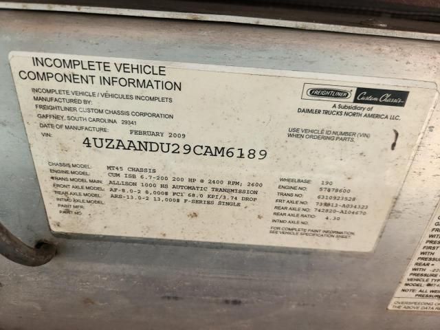 2009 Freightliner Chassis M Line WALK-IN Van
