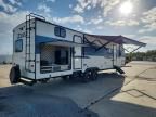 2023 Keystone 2023 Dutchman Zipper