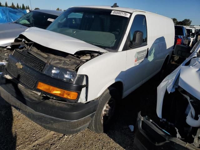 2022 Chevrolet Express G2500
