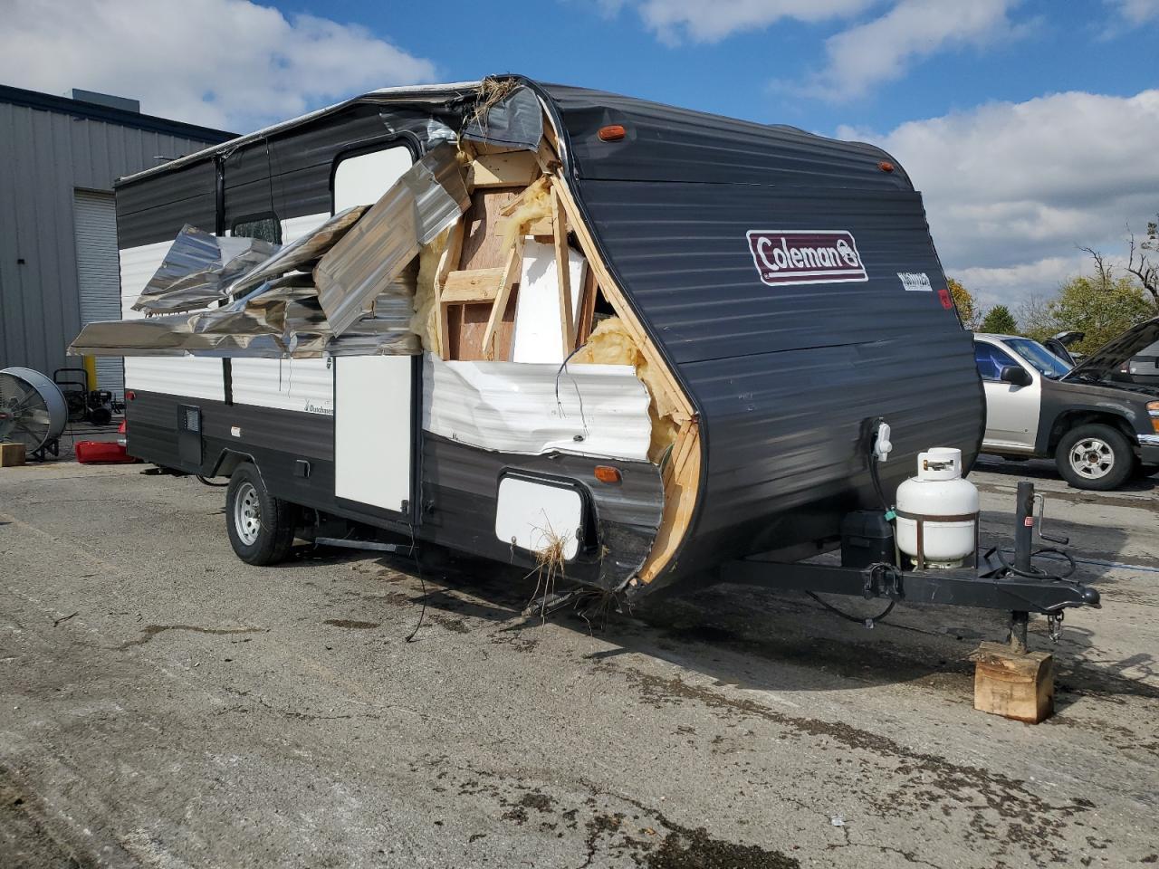 2021 Coleman Lantern 17B