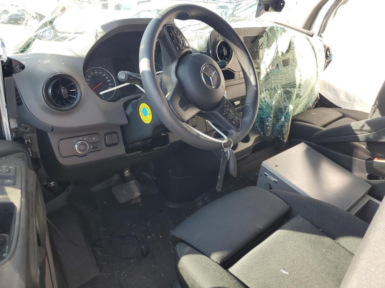 2023 Mercedes-Benz Sprinter 2500