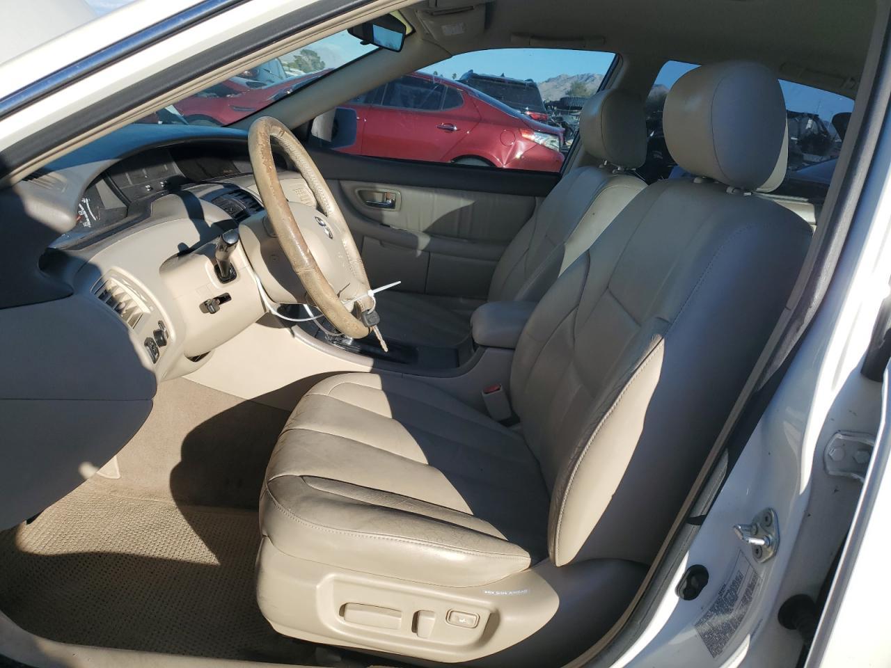 2002 Toyota Avalon xl
