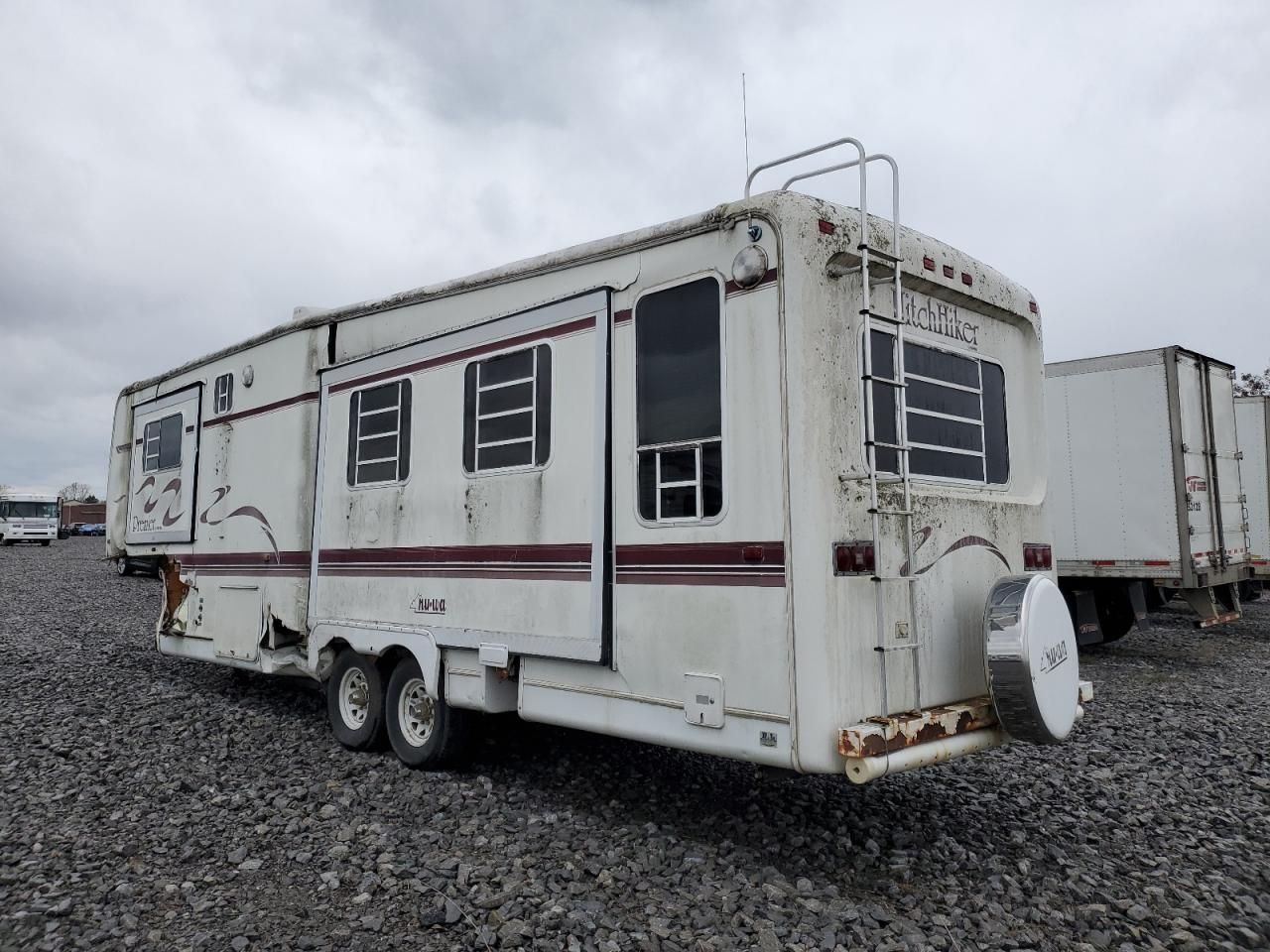 1996 Nu Wa Hitchhiker