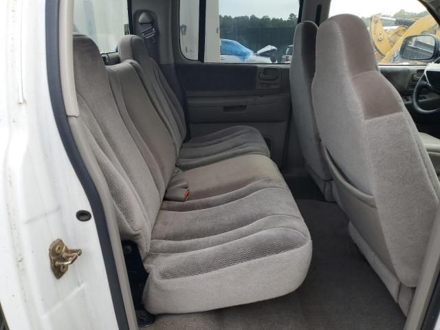 2004 Dodge Dakota Quad SLT