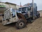 2017 Kenworth Construction W900