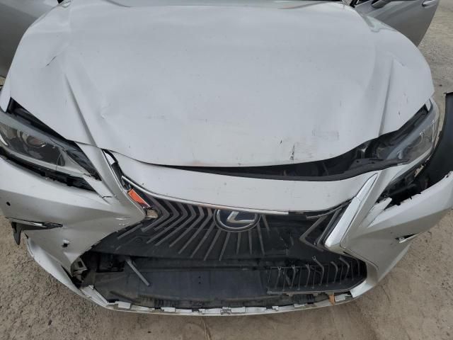 2021 Lexus ES 300H