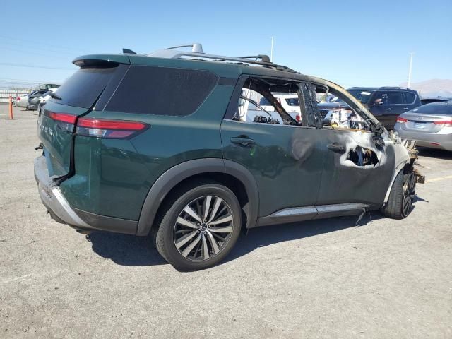 2023 Nissan Pathfinder Platinum