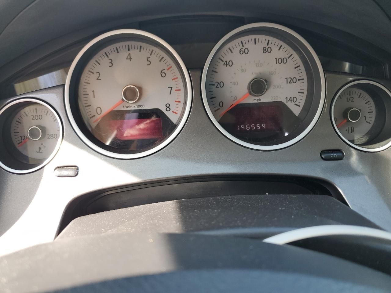 2010 Volkswagen Routan se