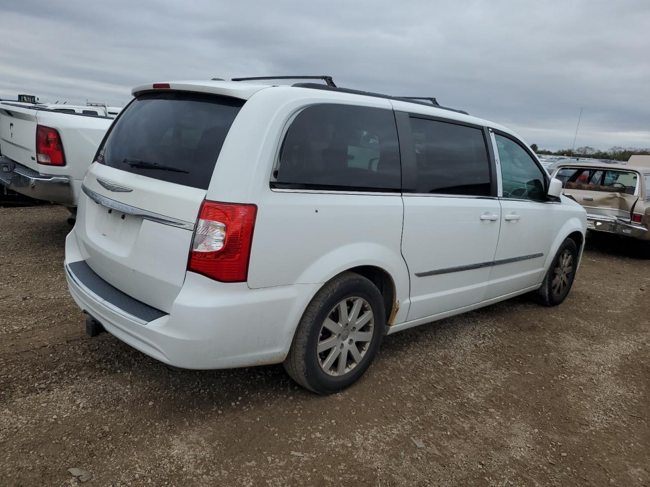 2015 Chrysler Town & Country Touring