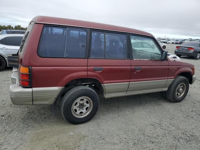 1996 Mitsubishi Montero LS