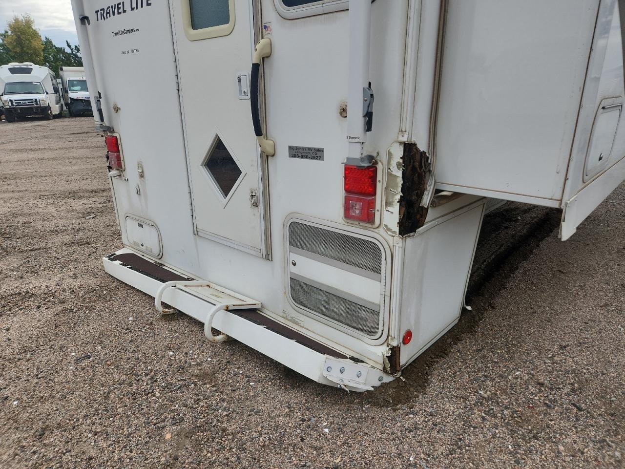 2012 Travel Lite 1000 Slrx Truck Camp
