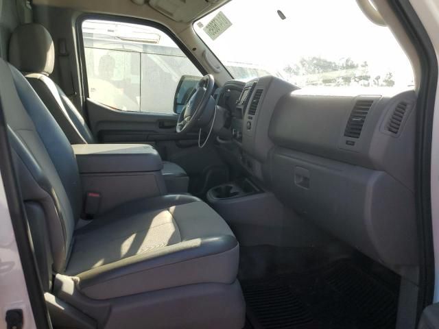 2017 Nissan NV 2500 S