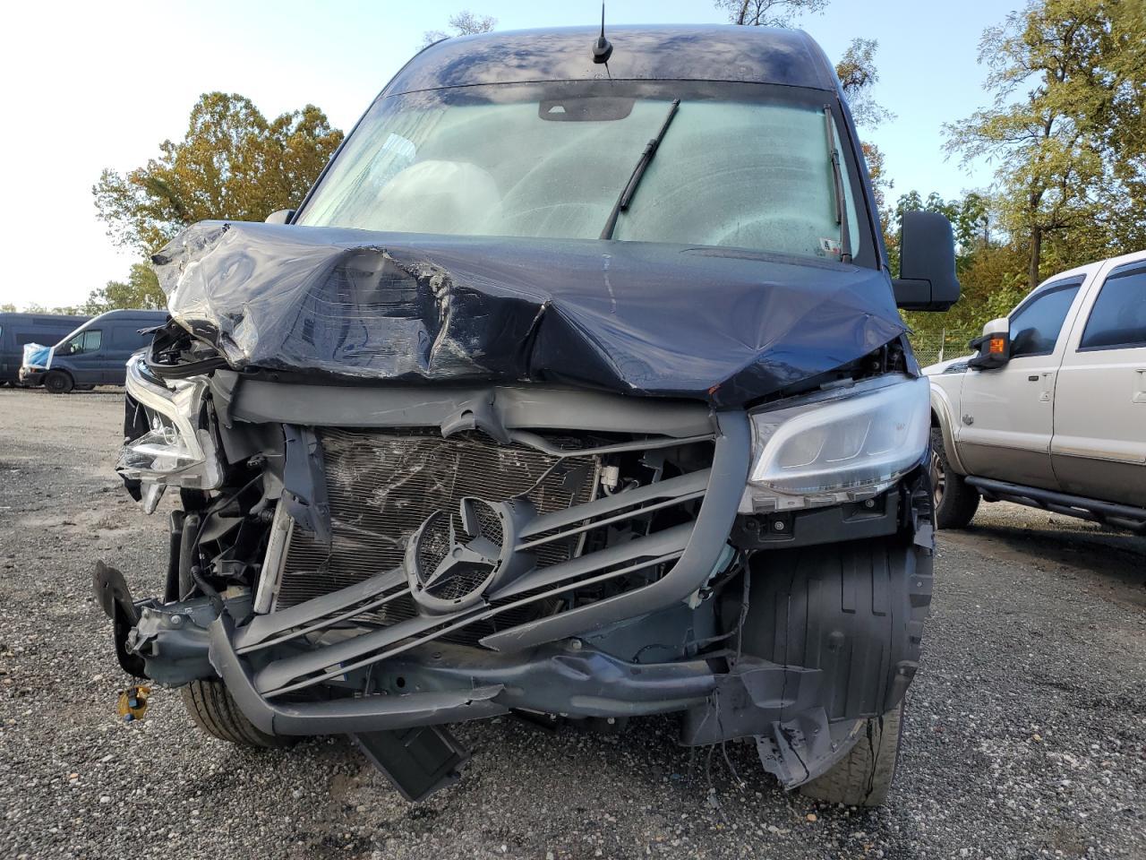 2024 Mercedes-Benz Sprinter 2500