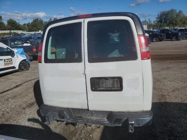 2017 GMC Savana G2500