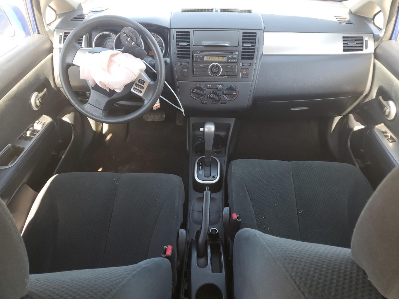 2012 Nissan Versa s