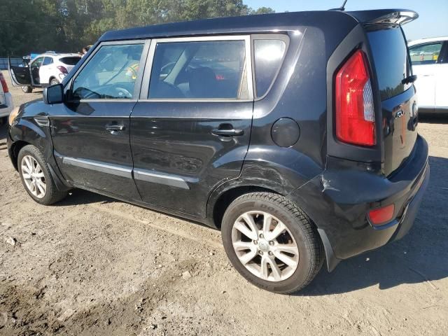 2013 KIA Soul +