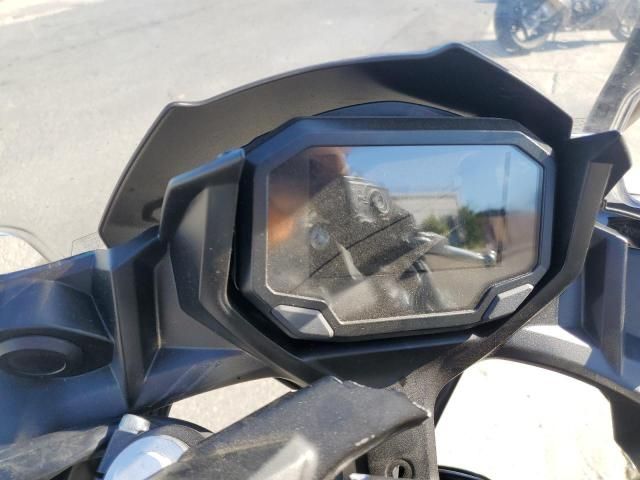2022 Kawasaki EX650 N