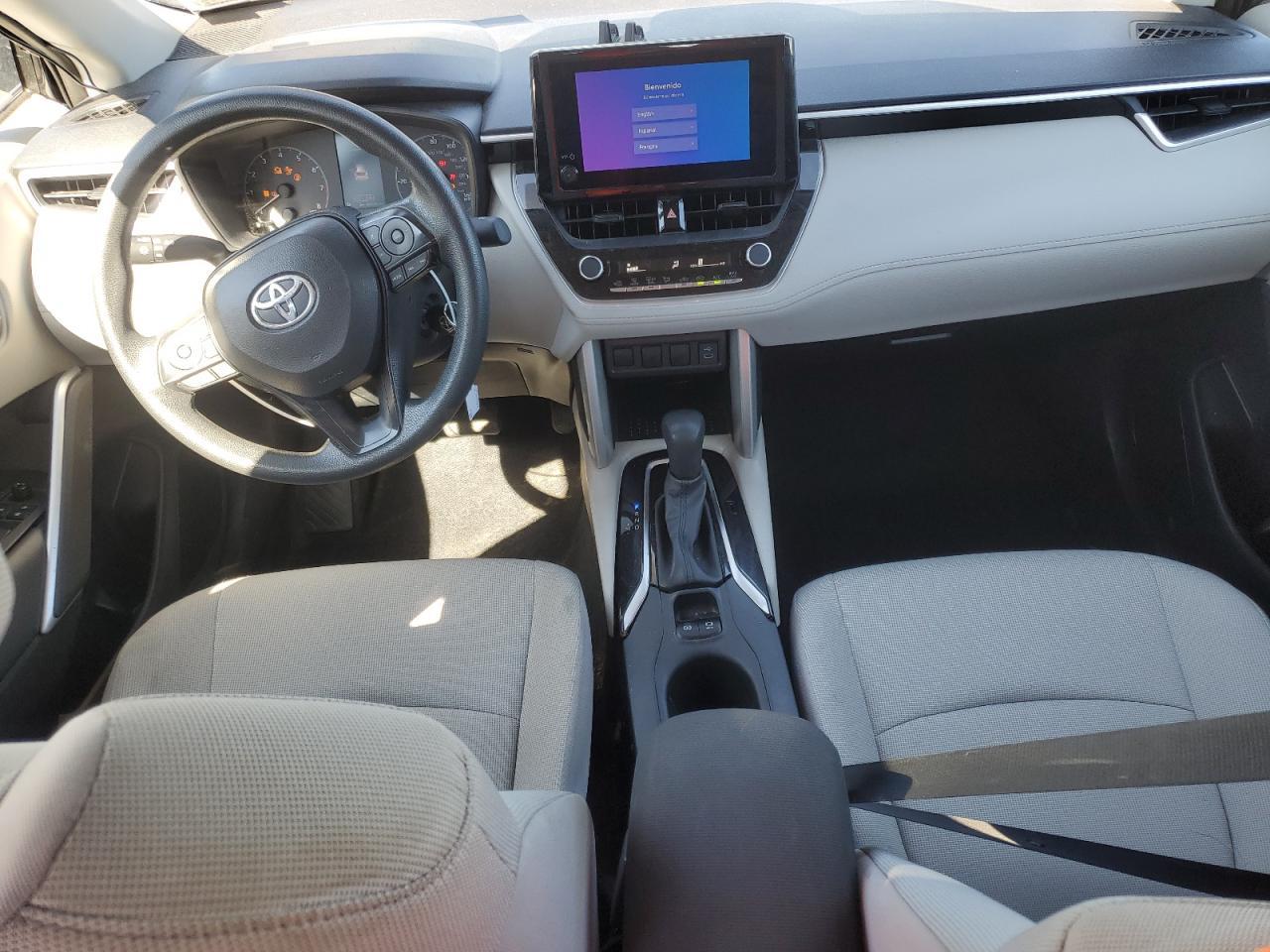 2025 Toyota Corolla Cross l