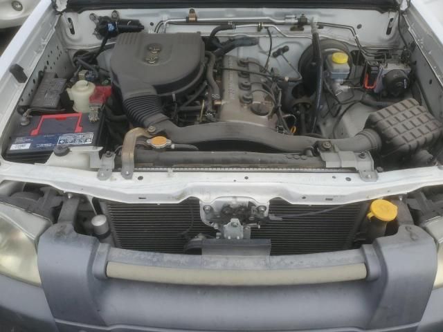 2004 Nissan Frontier King Cab XE