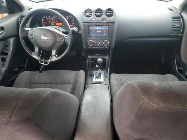 2010 Nissan Altima Base