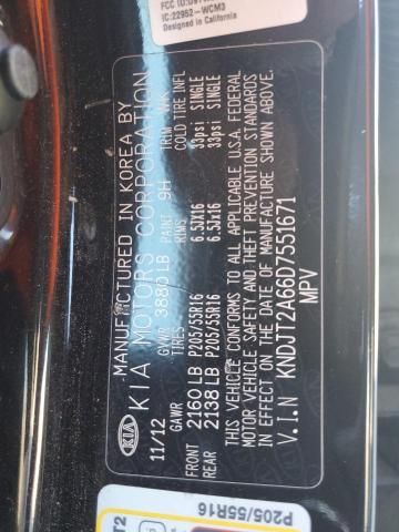 2013 KIA Soul +