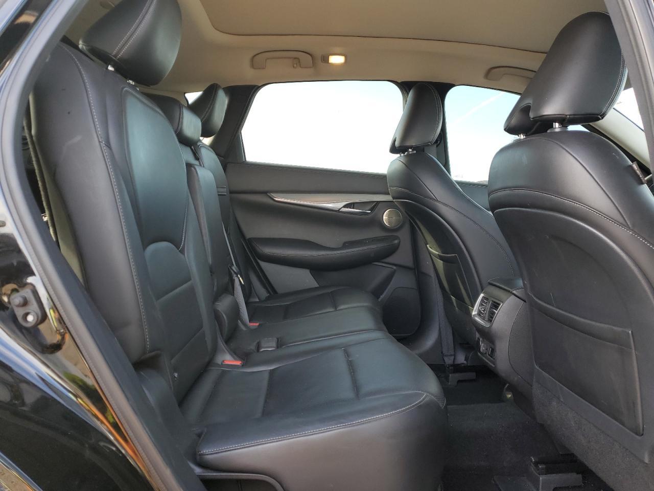 2019 Infinity Qx50 Essential