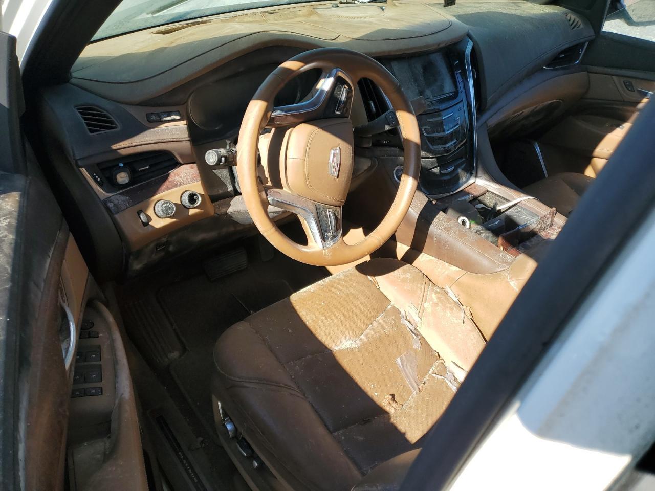 2017 Cadillac Escalade esv Platinum