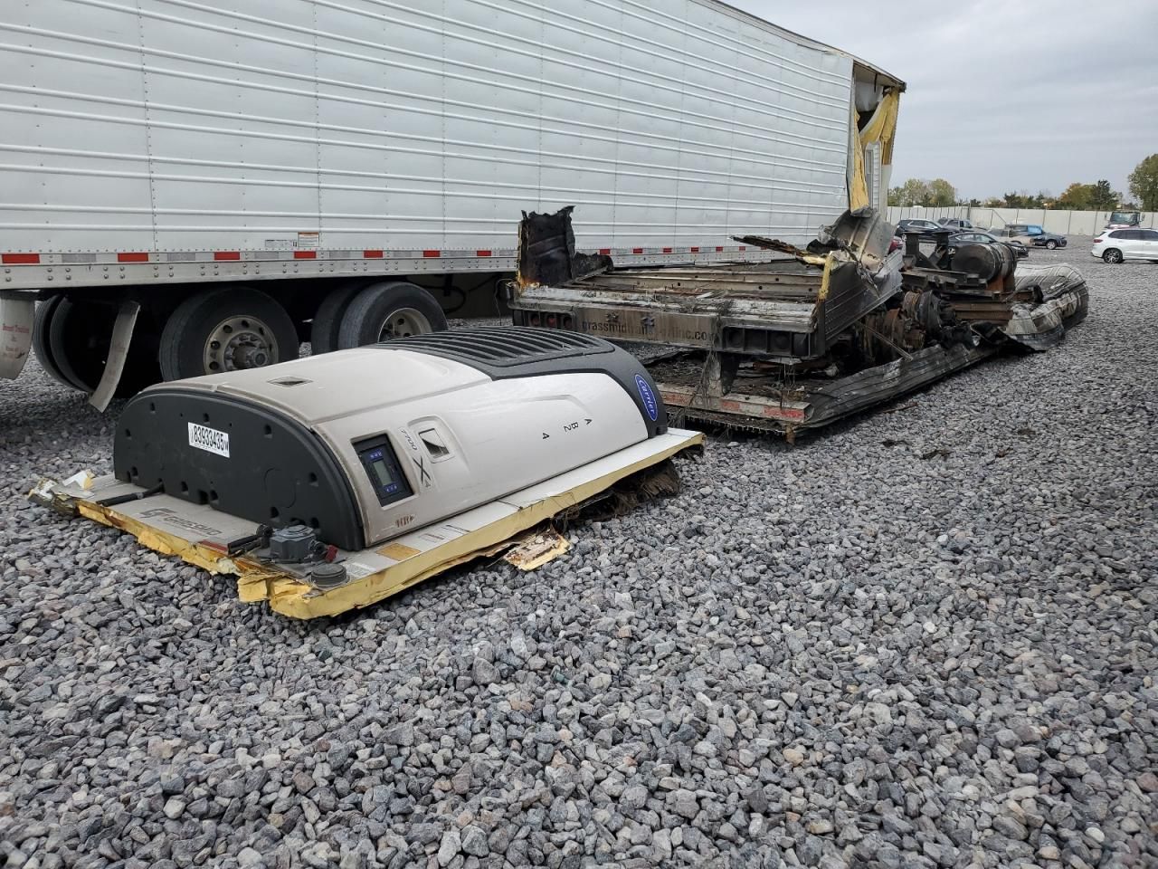 2025 Utility VS2RA-Refrigerated Van Trailer