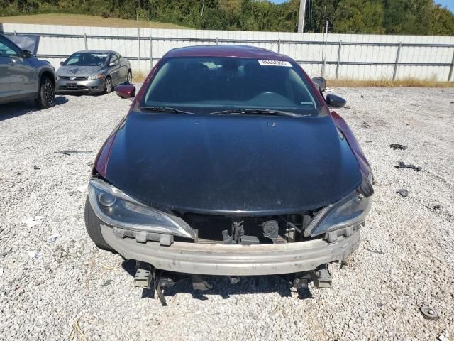 2017 Chrysler 200 Limited