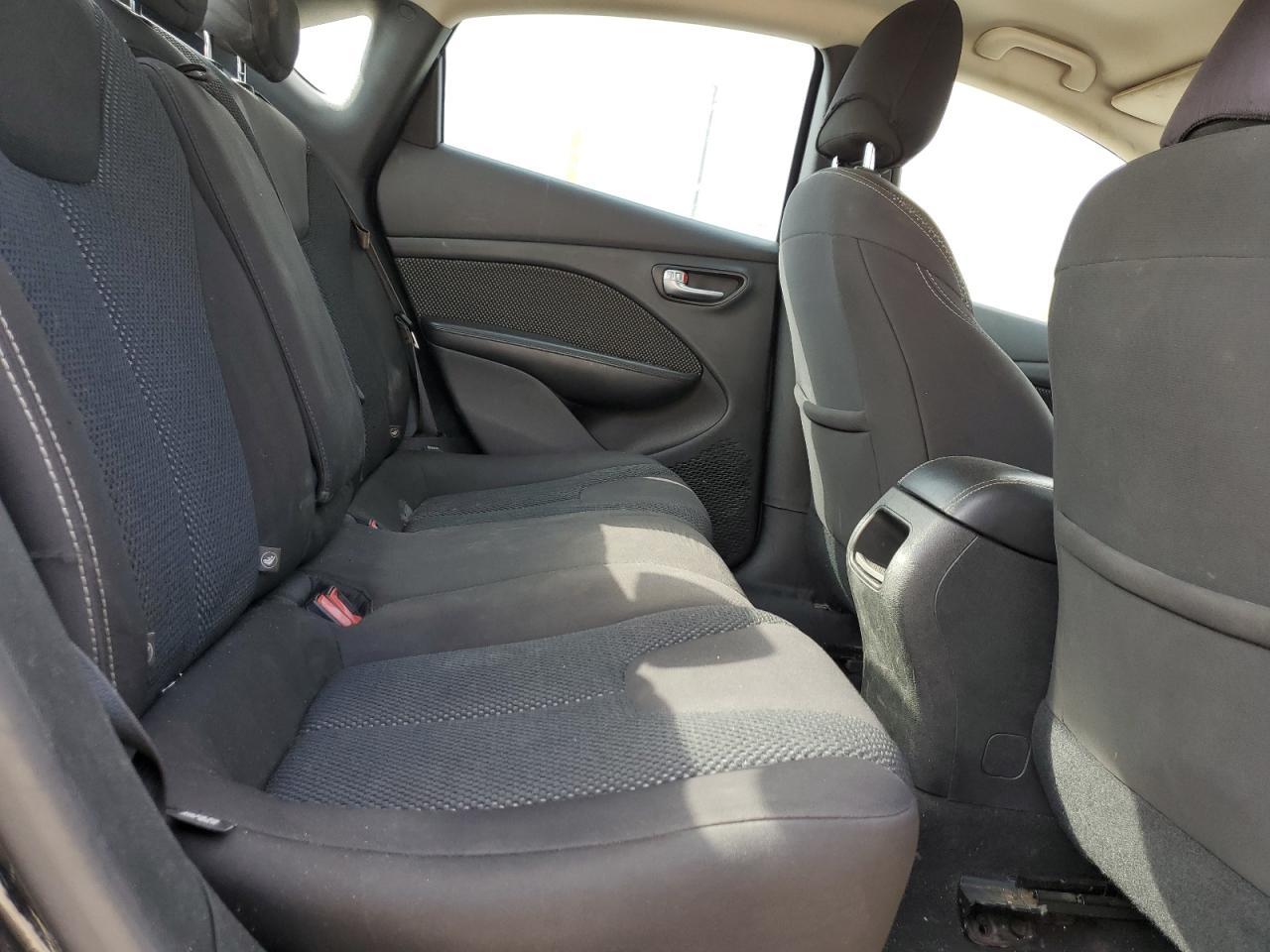2015 Dodge Dart sxt