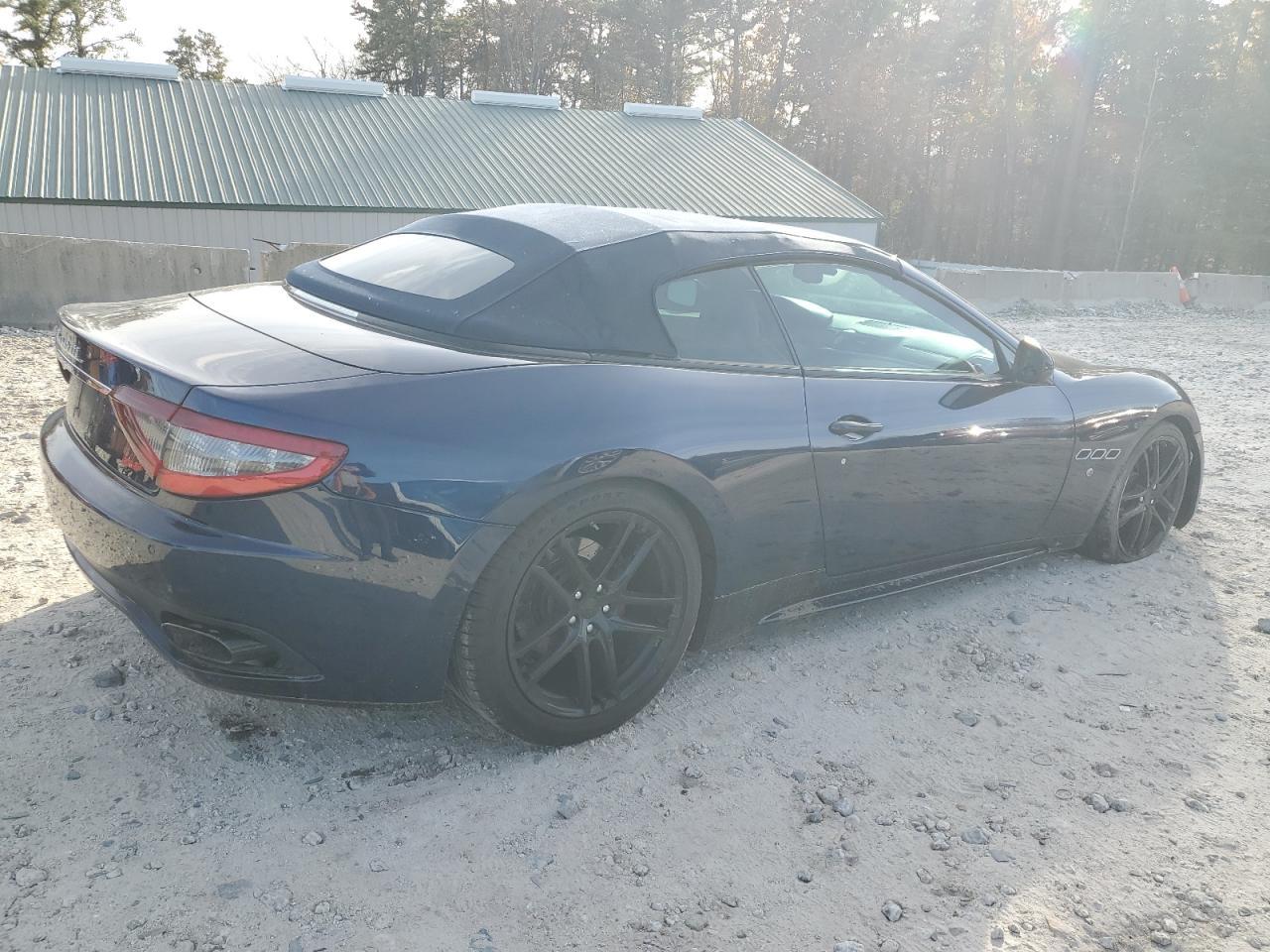 2017 Maserati Granturismo s