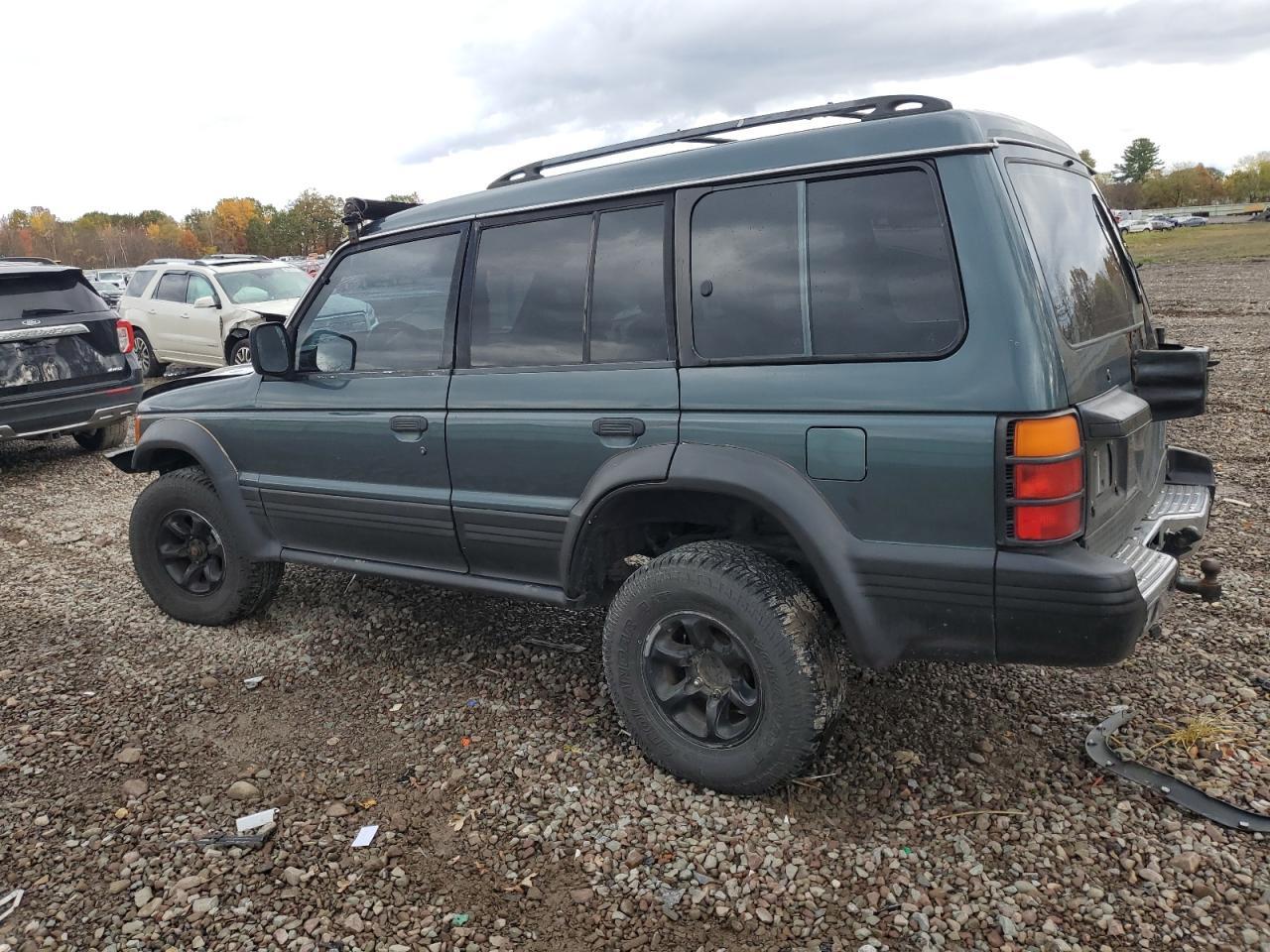 1995 Mitsubishi Montero sr