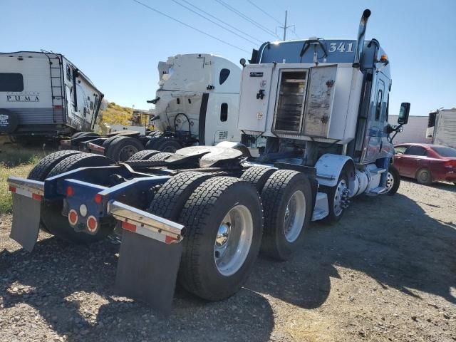 2016 Freightliner Cascadia 125 Semi Truck